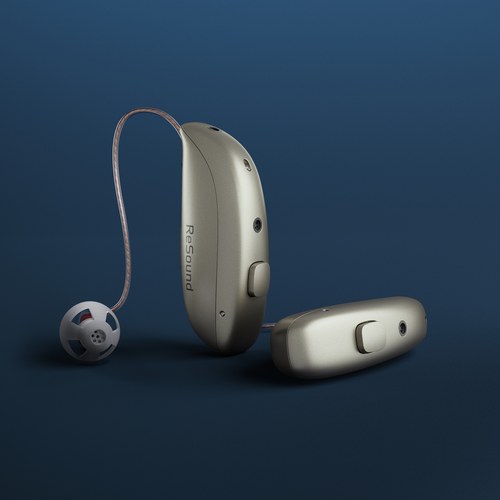 ReSound Savi 小型款機身與受話器,斜前方視角(沙色)